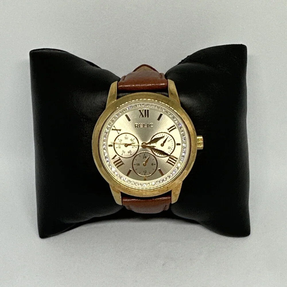 Relic ZR15831 Women's Brown Leather Straps Analog Dial Quartz Wrist Watch HME737